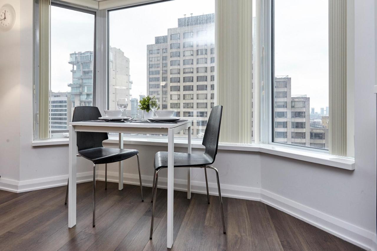 טורונטו Atlas Suites - Yorkville Furnished Apartments מראה חיצוני תמונה