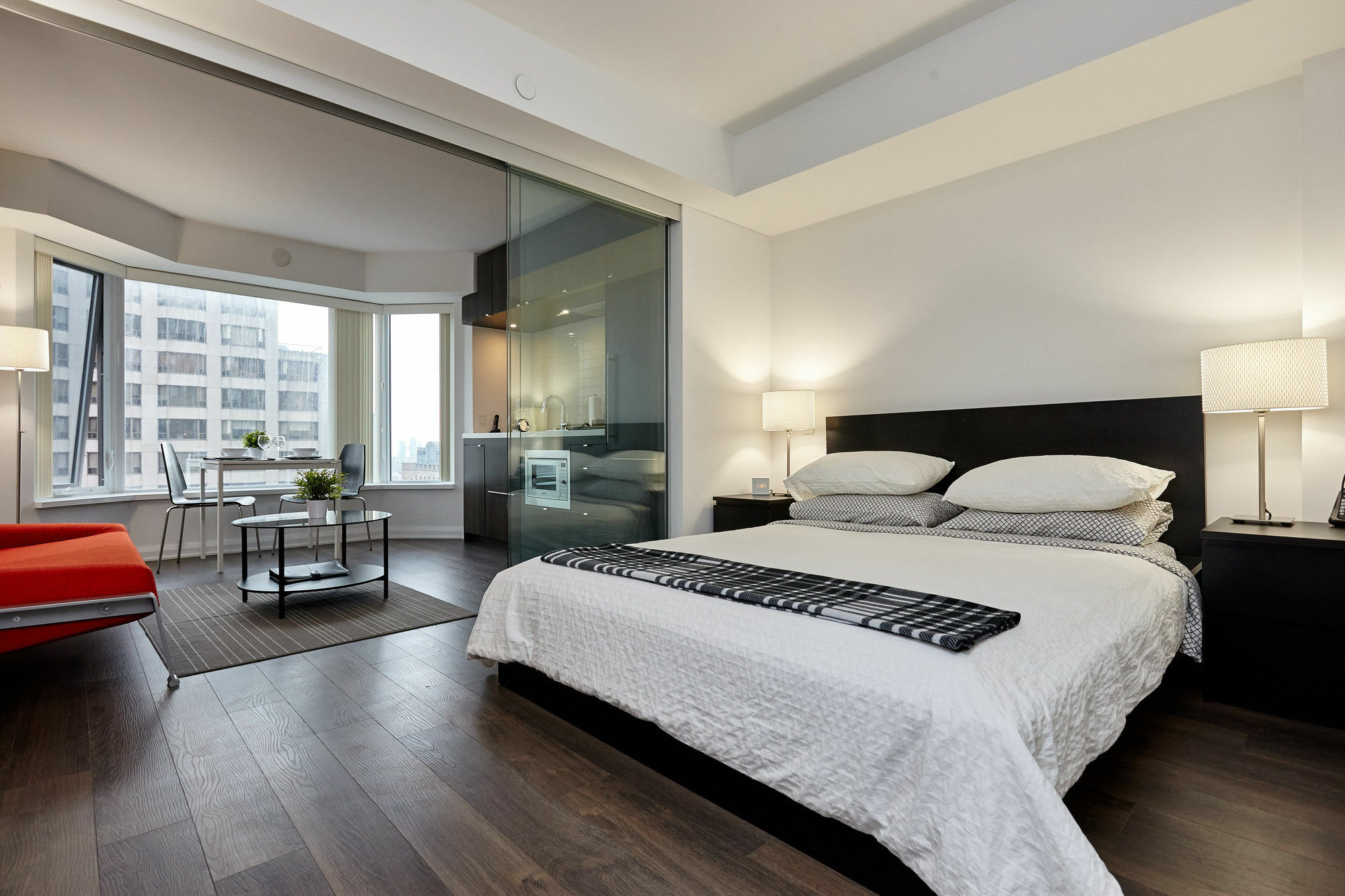 טורונטו Atlas Suites - Yorkville Furnished Apartments מראה חיצוני תמונה
