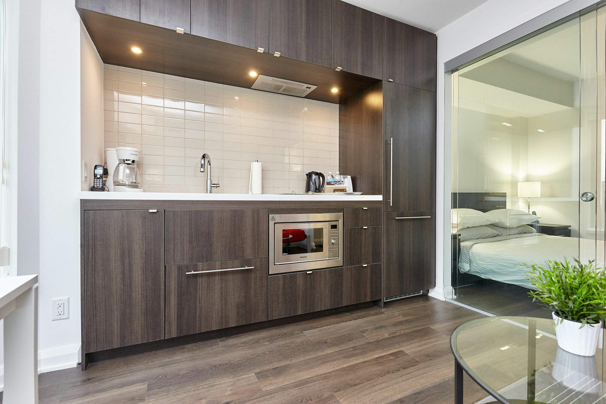 טורונטו Atlas Suites - Yorkville Furnished Apartments מראה חיצוני תמונה